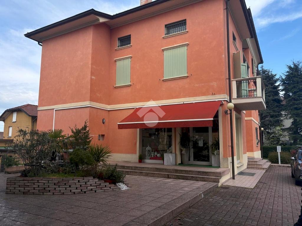 Trilocale Via C. Prampolini, Quattro Castella - foto 1