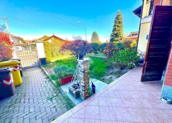 Villa a Schiera Corso italia, Robassomero - foto 3