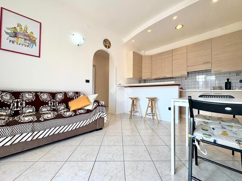 Bilocale Viale raffaello sanzio, Cesenatico - foto 1