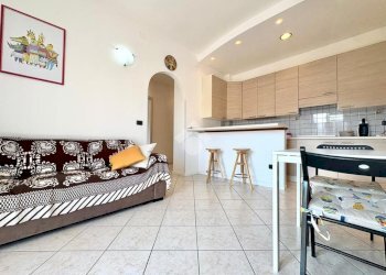 Bilocale Viale raffaello sanzio, Cesenatico - foto 1