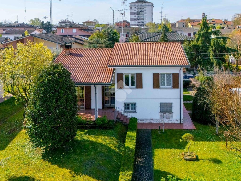 Villa Via John Fitz Gerarld Kennedy, Novellara - foto 3