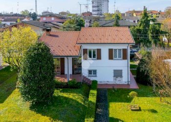 Villa Via John Fitz Gerarld Kennedy, Novellara - foto 3