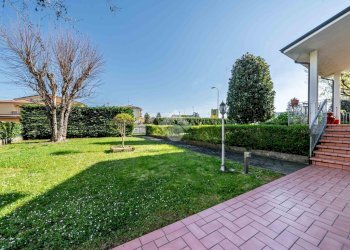 Villa Via John Fitz Gerarld Kennedy, Novellara - foto 4