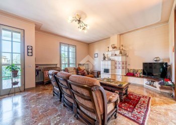 Villa Via John Fitz Gerarld Kennedy, Novellara - foto 7