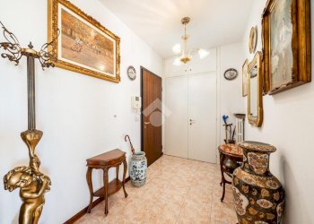 Three-room apartment Via Camillo Prampolini, Bibbiano - photo 5