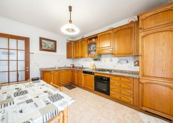 Three-room apartment Via Camillo Prampolini, Bibbiano - photo 12