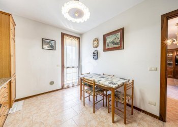 Three-room apartment Via Camillo Prampolini, Bibbiano - photo 13