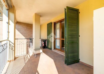 Three-room apartment Via Camillo Prampolini, Bibbiano - photo 15