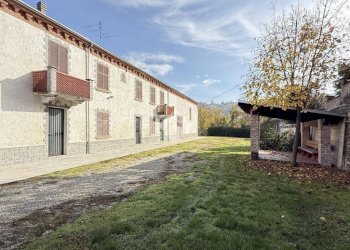 Casa indipendente Frazione Garbazzola, Calamandrana - foto 3