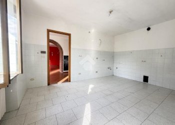 Casa indipendente Frazione Garbazzola, Calamandrana - foto 12