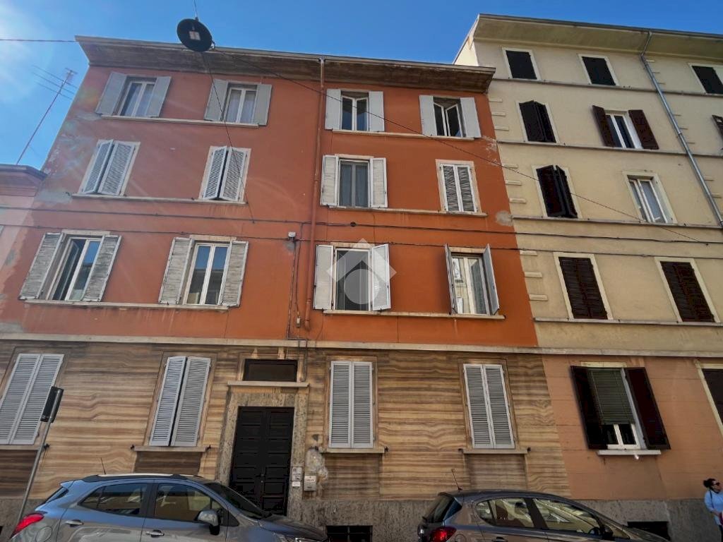 Three-room apartment Via Tommaso Gulli, Parma (neighborhood Oltretorrente) - photo 1