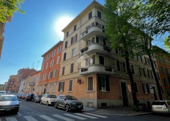 Three-room apartment Via Tommaso Gulli, Parma (neighborhood Oltretorrente) - photo 3