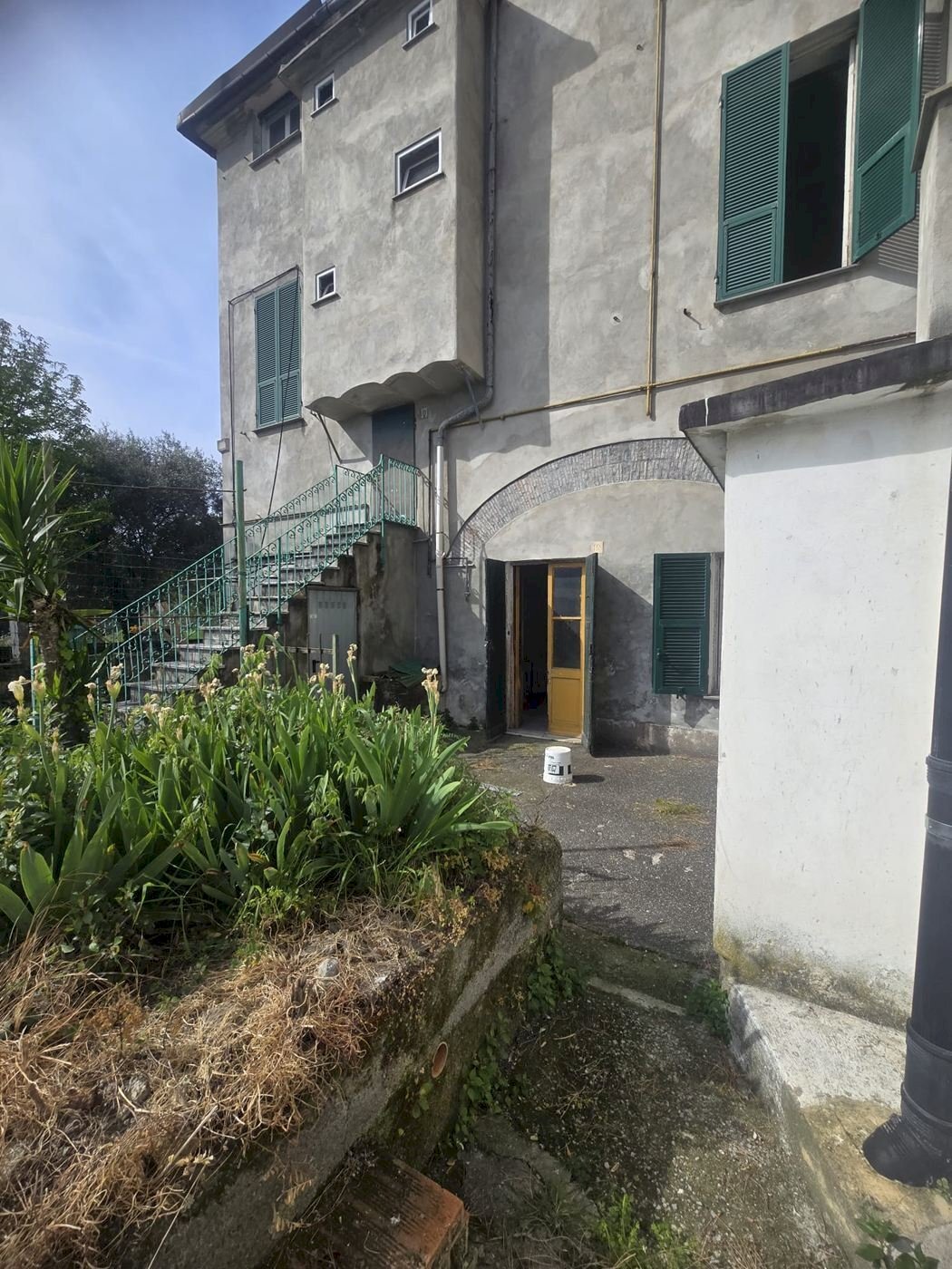 Trilocale VIA FRATELLI DI CORONATA 2, Genova (zona Sestri Ponente) - foto 2