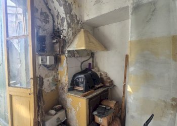 Trilocale VIA FRATELLI DI CORONATA 2, Genova (zona Sestri Ponente) - foto 4