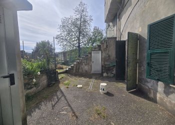 Trilocale VIA FRATELLI DI CORONATA, Genova (zona Sestri Ponente) - foto 4