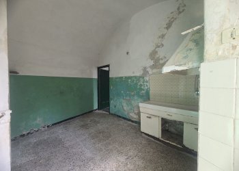 Trilocale VIA FRATELLI DI CORONATA, Genova (zona Sestri Ponente) - foto 5