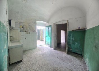 Trilocale VIA FRATELLI DI CORONATA, Genova (zona Sestri Ponente) - foto 6