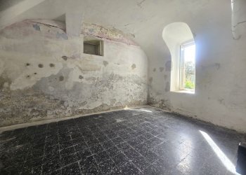 Trilocale VIA FRATELLI DI CORONATA, Genova (zona Sestri Ponente) - foto 8