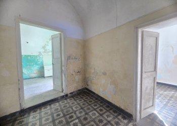 Trilocale VIA FRATELLI DI CORONATA, Genova (zona Sestri Ponente) - foto 12