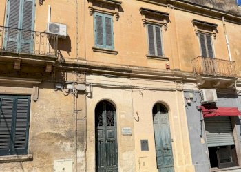 Foto 6 - Stabile - Palazzo via costadura
 
1, Lecce - foto 6