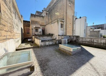 Foto 27 - Stabile - Palazzo via costadura
 
1, Lecce - foto 27