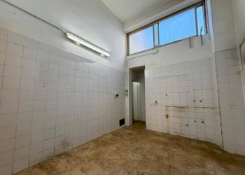 Foto 40 - Stabile - Palazzo via costadura
 
1, Lecce - foto 40