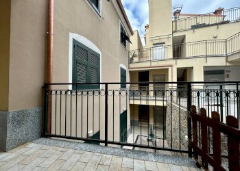 Foto 19 - Appartamento Piazza Plebiscito, Magliolo - foto 19