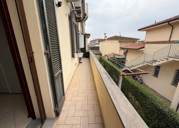 Foto 27 - Trilocale VIA TOGLIATTI
 
2, Calcinaia - foto 27