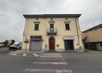 Foto 38 - Trilocale VIA TOGLIATTI
 
2, Calcinaia - foto 38