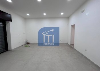 Foto 3 - Negozio Piazza Kennedy, Qualiano - foto 3