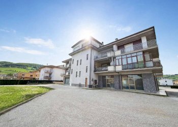 Foto 2 - Four-room apartment VIA PIAVE
 
4, Ponzano di Fermo - photo 2