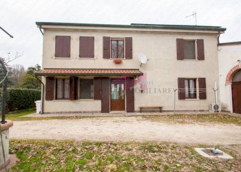 Foto 1 - Villa via Trento
 
1252, Trecenta - foto 1