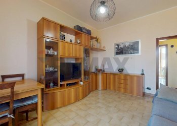 Sala da pranzo - Three-room apartment via Alessandria
 
1, Rho - photo 2