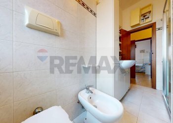 Bagno - Three-room apartment via Alessandria
 
1, Rho - photo 20