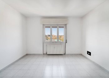 Stanza vuota - Trilocale Via Giuseppe Verdi
 
16, Canonica d'Adda - foto 15