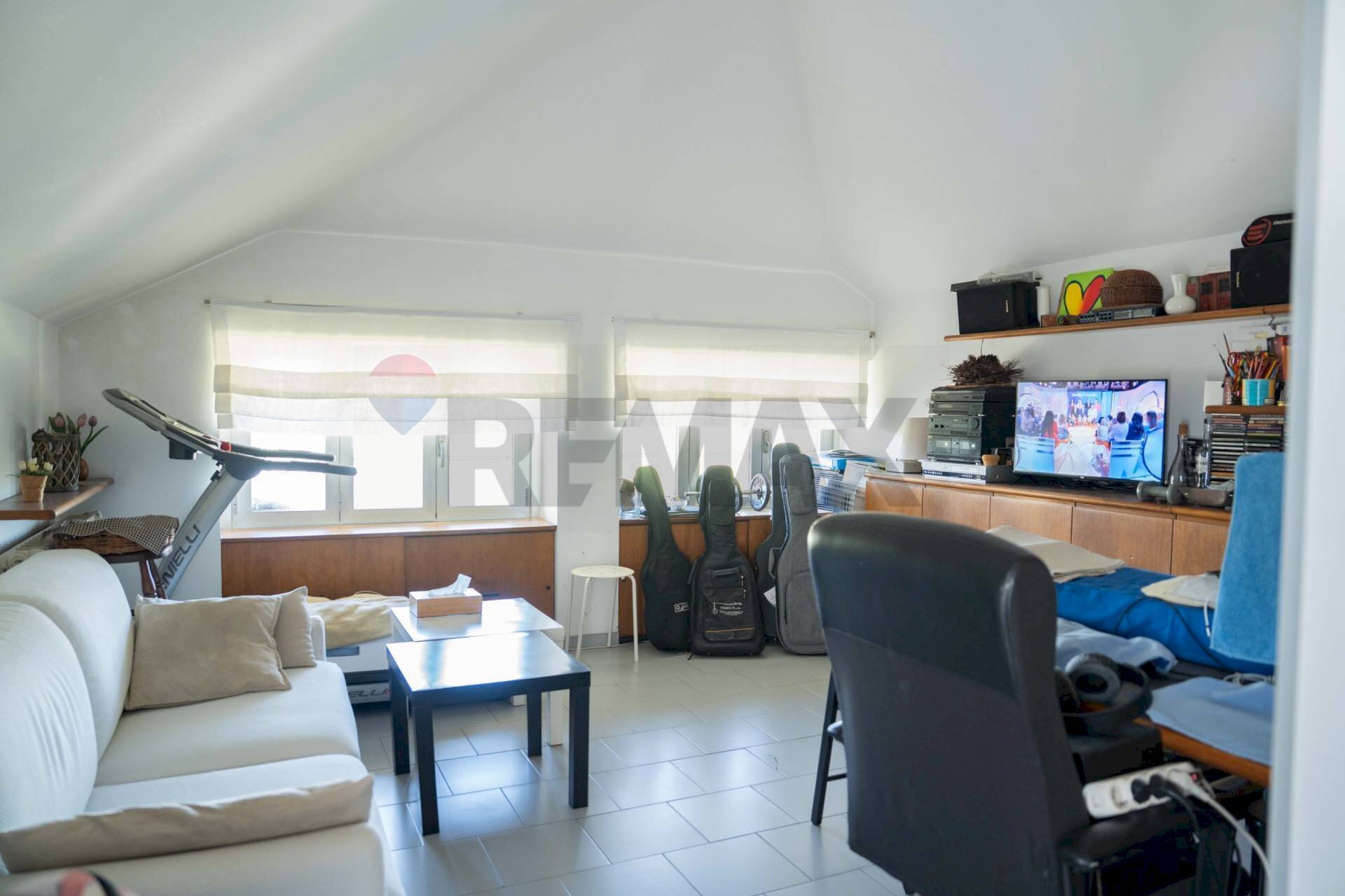 Ufficio - Trilocale via Raffaello Sanzio
 
12, Lainate - foto 1