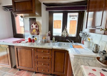 Cucina - Casa indipendente Arioli, Cittiglio - foto 7