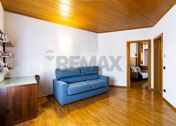 Soggiorno - Bilocale Via Bertolla
 
147, Porto Ceresio - foto 12