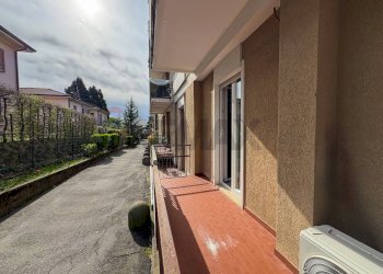 Balcone - Three-room apartment Via Giacomo Matteotti
 
51, Arcisate - photo 8