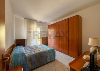 Camera / camera da letto - Three-room apartment Via Giacomo Matteotti
 
51, Arcisate - photo 15