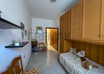 Camera / camera da letto - Three-room apartment Via Giacomo Matteotti
 
51, Arcisate - photo 18
