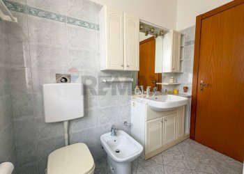 Bagno - Three-room apartment Via Giacomo Matteotti
 
51, Arcisate - photo 22
