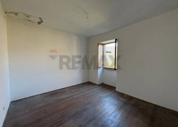 Stanza vuota - Casa indipendente Via Scerè
 
17, Besano - foto 14