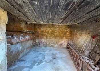 Non correlato - Casa indipendente Via Scerè
 
17, Besano - foto 22