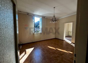 Stanza vuota - Casa semi indipendente VIA ROMA
 
60, Cuasso al Monte - foto 6