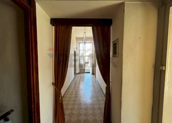 Hall / corridoio - Casa semi indipendente VIA ROMA
 
60, Cuasso al Monte - foto 27