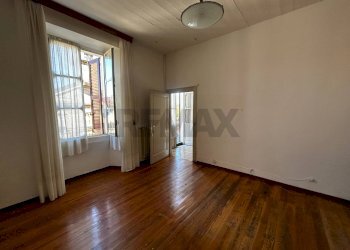 Stanza vuota - Casa semi indipendente VIA ROMA
 
60, Cuasso al Monte - foto 33