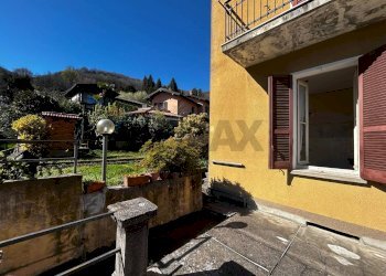 Terrazza - Casa semi indipendente VIA ROMA
 
60, Cuasso al Monte - foto 42