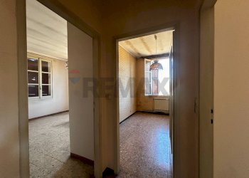 Hall / corridoio - Casa semi indipendente VIA ROMA
 
60, Cuasso al Monte - foto 48