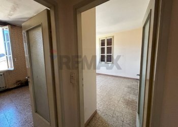 Hall / corridoio - Casa semi indipendente VIA ROMA
 
60, Cuasso al Monte - foto 52